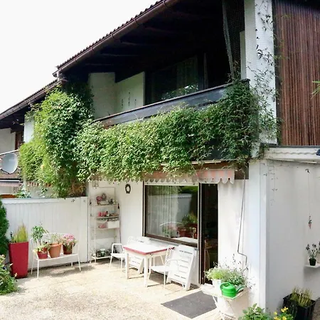 Holiday home Am Kurpark! Gemutliches Haus In Den Bergen. *