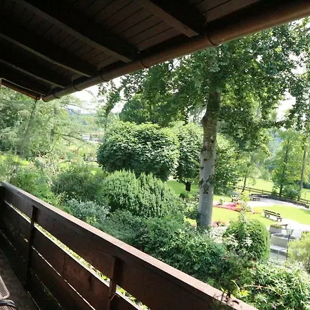 Am Kurpark! Gemutliches Haus In Den Bergen.